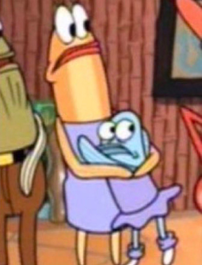 jv_s72's tweet image. طلعت ايبادي من الشنطة بتفرج فلم