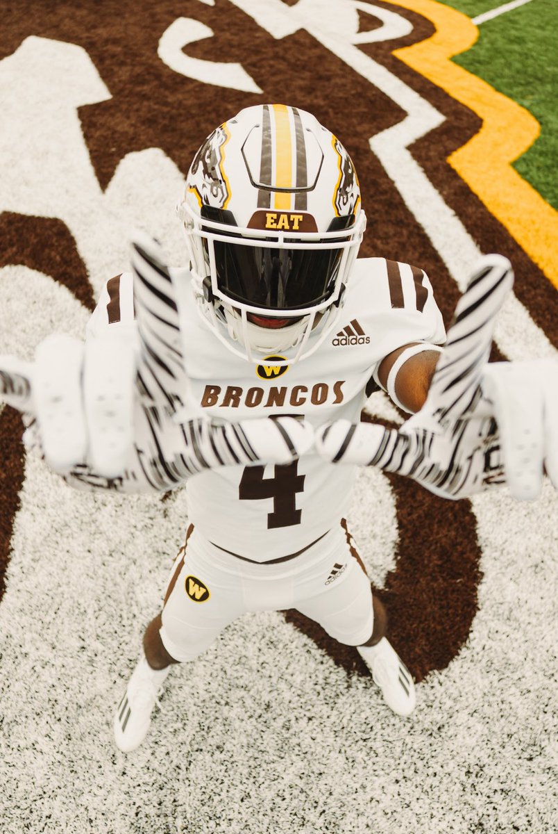 MooreBrodon's tweet image. WMU is home🤎💛 @CoachLT39 @NickColeman_1 @Coach_OLeary @neohiohsfb @TheJEAcademy @SEHS_FOOTBALL @WMU_Football