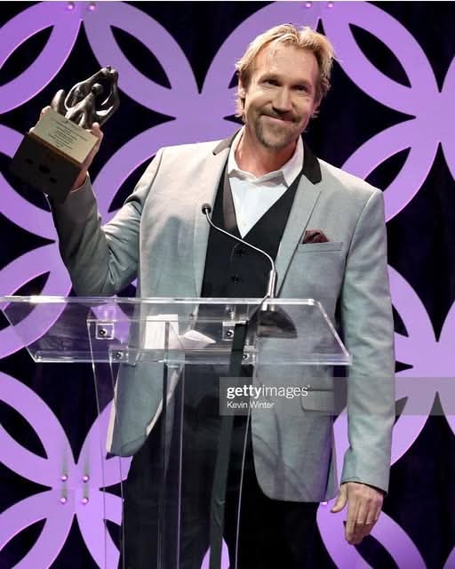 DavidARWhite's tweet image. Honored to receive the award for best Television Series Drama for "Finding Love in Quarantine" at the Family Film Awards!
Thank you everyone for always supporting our films!