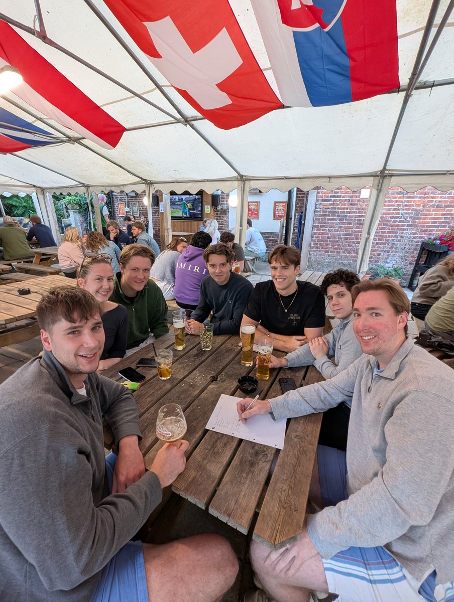 TheGardenHouse5's tweet image. HAPPY QUIZ NIGHT!!!! ☀️☀️

GOOD LUCK TO ALL OF YOU QUIZZING TODAY!!🧠🧠🤯

£300 JACKPOT UP FOR GRABS 💰💰

#gardenhousequiz #norwichstudentpub #quiznights #nr2rugbypub #nr2studentspub #inittowinit