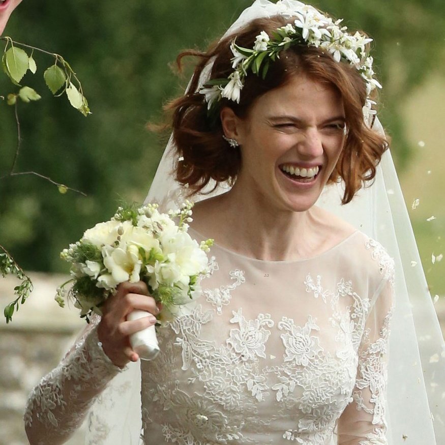 happy 7th anniversary to rose leslie and kit harington! 🤍