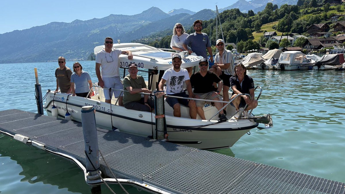 agehri's tweet photo. 10 neue Sportbootführerscheine SEE SBF am Thunersee
Wir gratulieren allen Teilnehmerinnen und Teilnehmer unseres bewährten Kurses Sportbootführerschein SEE SBF zur erfolgreich bestandenen Prüfung.
Wir wünschen viel Spass und Freude auf unseren schönen Gewässern. https://t.co/iq2qgWQ3De