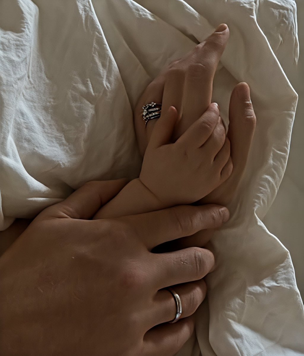 Baby's (@cuddleecute) on Twitter photo 