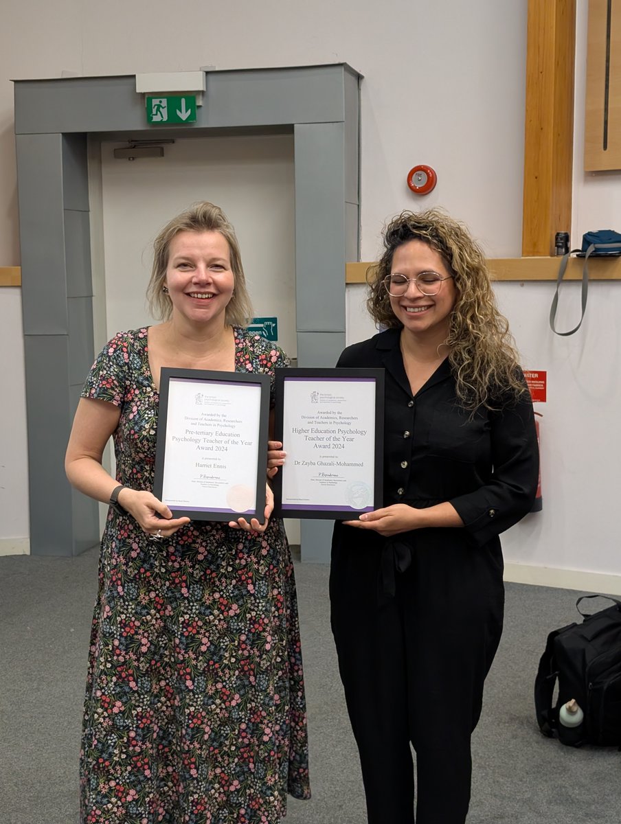 BPS_DARTP's tweet image. One of the particularly special moments from today was celebrating our HEPTOTY and PEPTOTY winners who were presented their prizes in the opening session - well done again Zayba Ghazali-Mohammed and Harriet Ennis #dartp2025