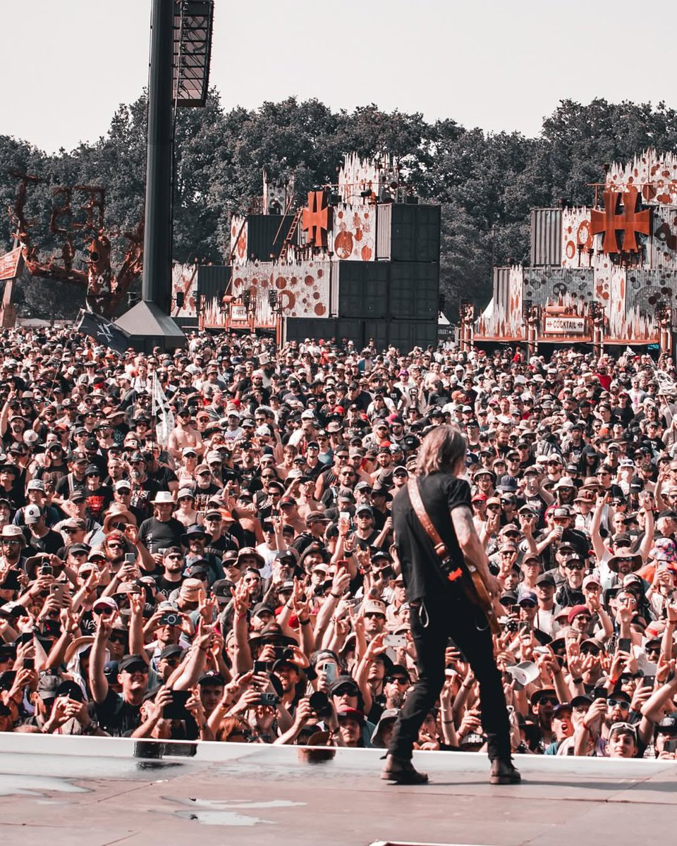 Right now <a href="/MylesKennedy/">Myles Kennedy</a> is rocking Europe for his summer tour and then in Nov/Dec he is hitting the road with <a href="/MammothWVH/">Mammoth</a> 

~~ THE ART OF LETTING GO TOUR ~~
Tickets and Meet &amp; Greets are on sale here: myleskennedy.com