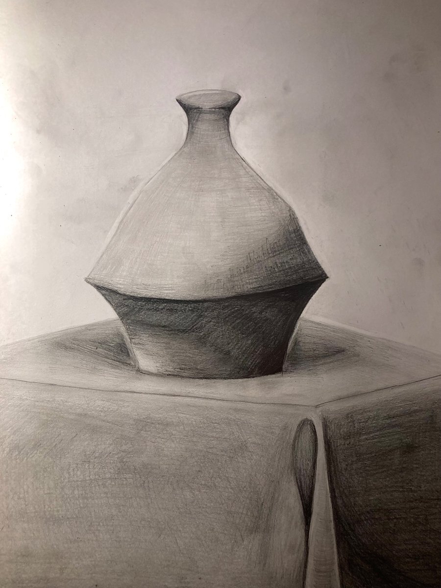 sb_art00's tweet photo. I’ll probably be posting my schoolwork drawings until I actually do the stuff I want to do #art #tradtionalart #grafitedrawing #originalart #originalartwork #artistsofx #reference https://t.co/hhmZMZYaum