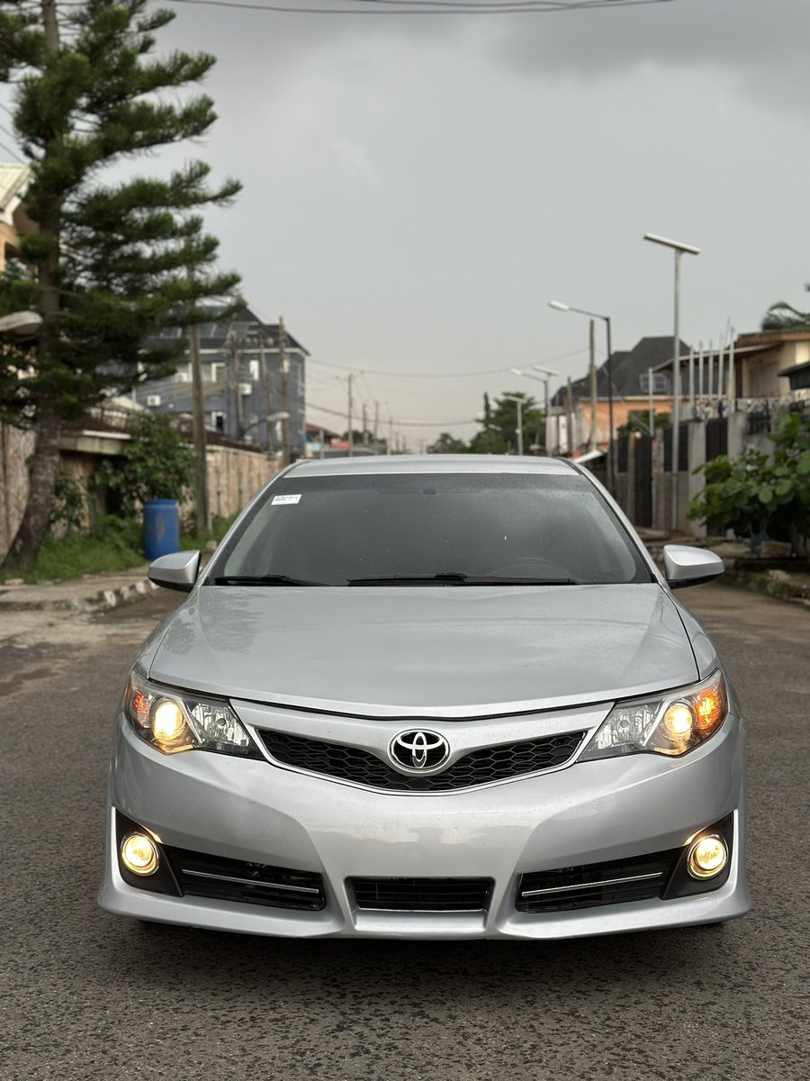 #CarPlug tweet media