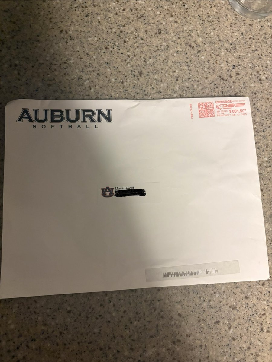 Thank you <a href="/AuburnSoftball/">Auburn Softball</a> for the mail!! 
<a href="/KateMalveaux/">Kate Malveaux</a> <a href="/CoachMalveaux/">Chris Malveaux</a> <a href="/rykerzc/">Ryker Zane Chason</a> <a href="/StarsNat18U/">Stars National Coleman 18U</a> <a href="/starsnationalfp/">Stars Organization</a> <a href="/_coachrachel/">Rachel Coleman</a>