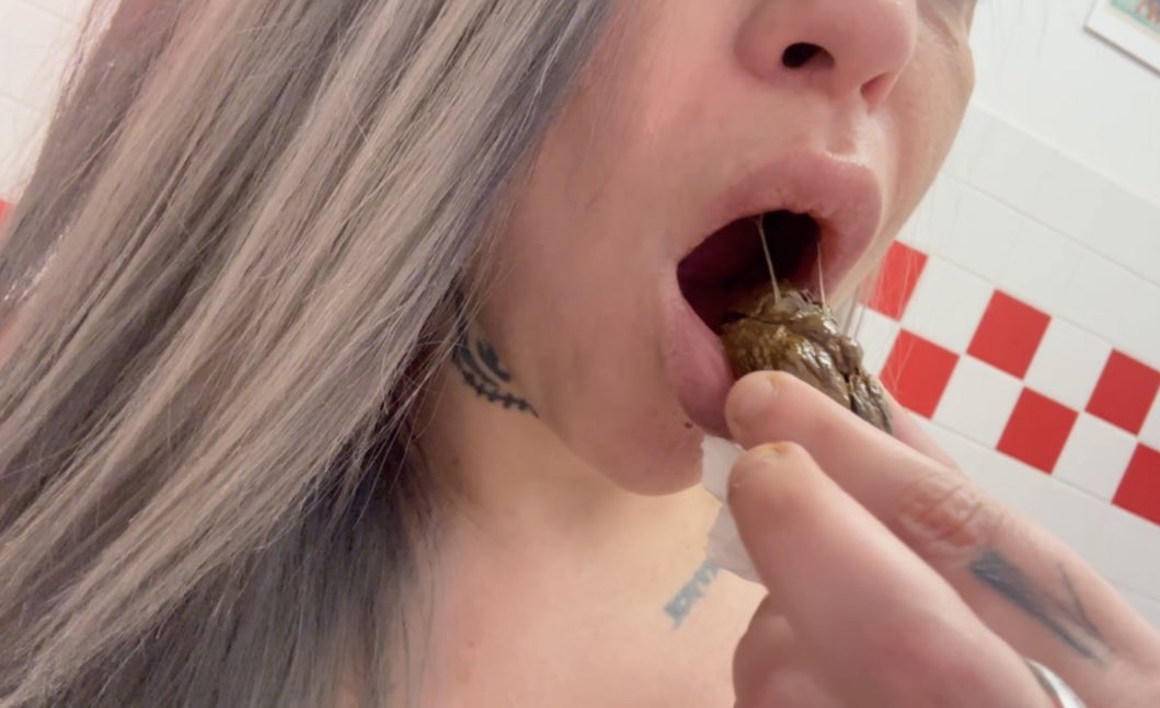 🍔💩 Dinner and shit at Five Guys 💩🍔

After a long afternoon of shopping, I stopped at my favorite burger place for dinner and dump this log 😋

😱 Scatbook.com/arisdark 

😱 femscat.com/store319

<a href="/FemScatSocial/">FemScat.com (18+) | Buy/Sell 💩🚽💦🤮 Fetish Clips</a> <a href="/SCATBOOKSOCIAL/">SCATBOOK 💩</a> #scat <a href="/scatmodels/">SCAT MODELS</a> <a href="/TheMudClub/">TheMudClub</a> <a href="/eutoilet/">EuToilet 💩🍆🚽🧻🚾🚻</a> #shit