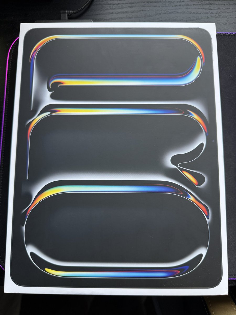 JowenBaxter's tweet image. Absolutely fallen in love with IOS again with the beta of IOS 26 and have been blown away with iPadOS 26 so decided to upgrade my M1 iPad Pro to the iPad Pro M4 because I’ve been enjoying iPadOS 26 that much!!!
#Apple #iOS26 #iphone #ipad #technology