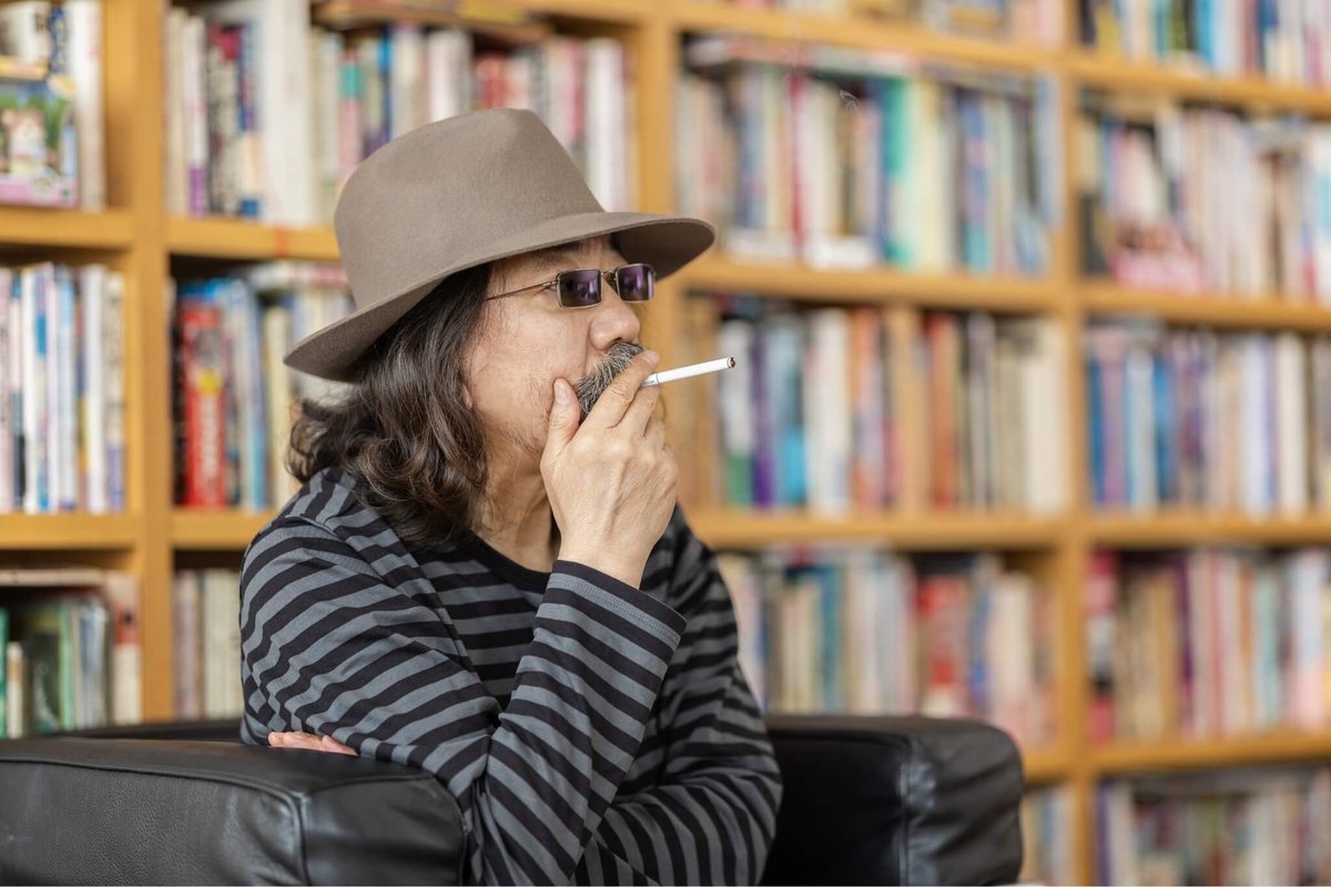 みうらじゅんさん（ <a href="/miurajun_net/">みうらじゅん公式サイト</a>  ）の名を広く世間に知らしめた「マイブーム」の誕生秘話から、「一人電通」としてさまざまなブームを仕掛けたいきさつ、ライフワークとなった「エロスクラップ」についてお伺いしました。

kinezuka.jp/miurajun-2/

#みうらじゅん #マイブーム #アウト老