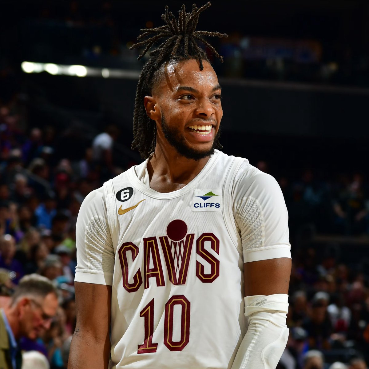 Legion Hoops (@legionhoops) on Twitter photo The Cavaliers offered Darius Garland in an attempt to land Kevin Durant, per <a href="/KevinOConnorNBA/">Kevin O'Connor</a>
😳😳😳 The Cavaliers offered Darius Garland in an attempt to land Kevin Durant, per <a href="/KevinOConnorNBA/">Kevin O'Connor</a>
😳😳😳