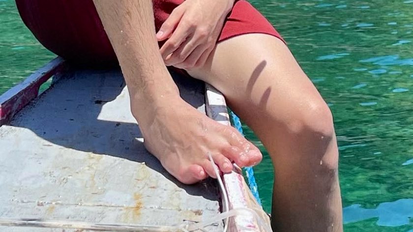 Submit your confessions here: confess.ngl.link/pinoybarefooted

#PinoyBarefooted
#PinoyFootFetish
#FootFetish
#PinoyFeet