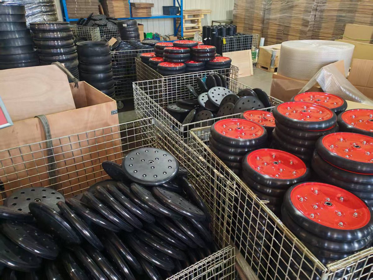 echo10747's tweet image. We invite you to explore our diverse range of wheels. Whether you're seeking performance, customization, we've got you covered. All our wheel models are adjustable to your specific requirements. Let us know, and we'll customize them accordingly#HUICHAO #Wheels #Ag #China #factory