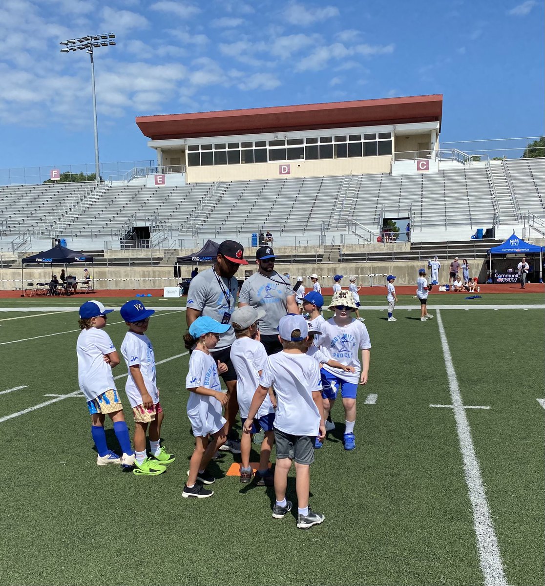 SM North HS (@sm_north_hs) on Twitter photo Coach Kemondre Taylor and other Bison baseball players help at Bobby Witt Jr.’s baseball camp held at North today! <a href="/SMN_Baseball/">SMN Baseball</a> <a href="/SMNorthPTSA/">SM North PTSA</a> <a href="/SMNPepClub/">SMN Pep Club</a> <a href="/SMNorthBooster/">SMN Booster Club</a> Coach Kemondre Taylor and other Bison baseball players help at Bobby Witt Jr.’s baseball camp held at North today! <a href="/SMN_Baseball/">SMN Baseball</a> <a href="/SMNorthPTSA/">SM North PTSA</a> <a href="/SMNPepClub/">SMN Pep Club</a> <a href="/SMNorthBooster/">SMN Booster Club</a>