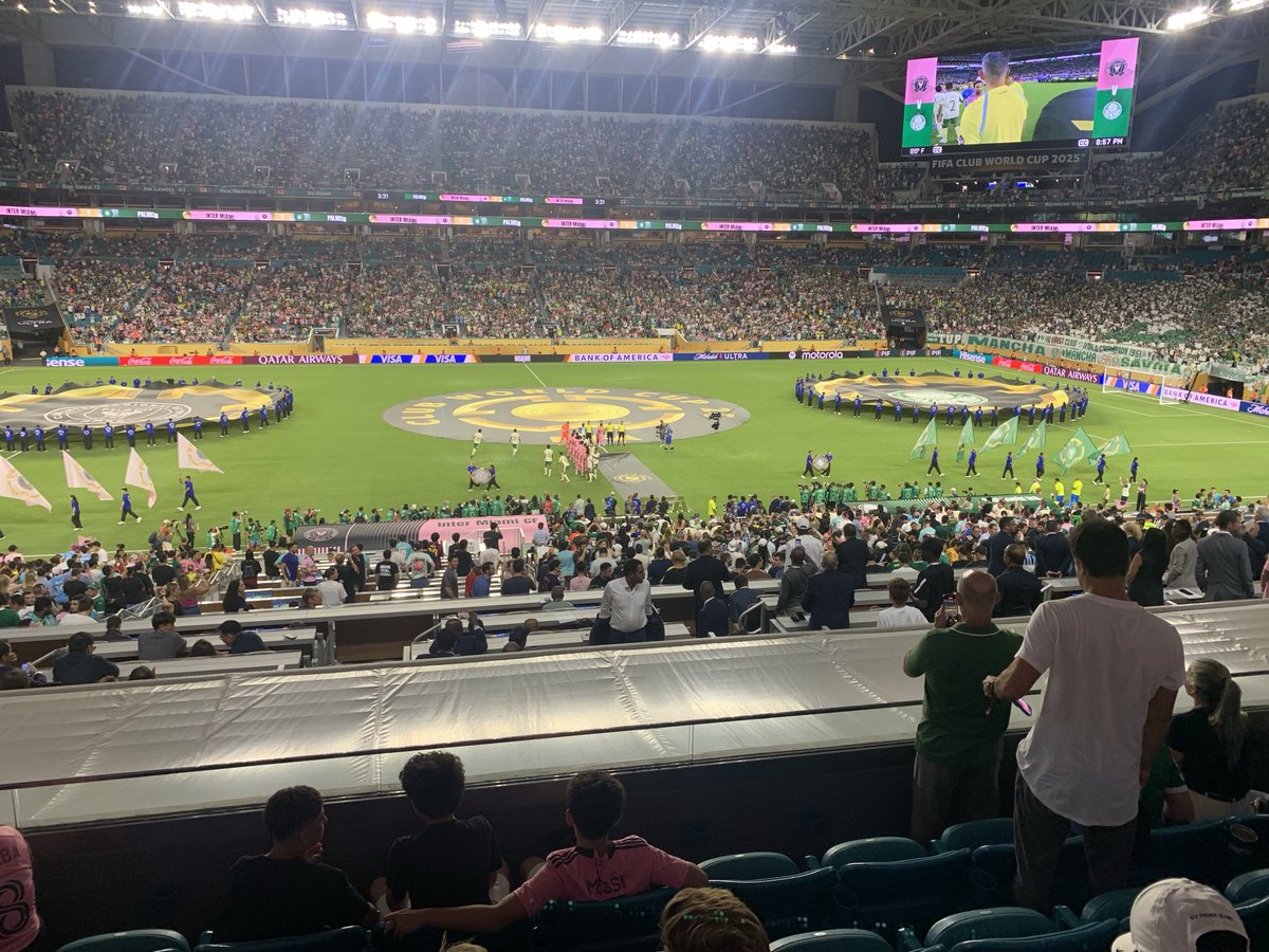 KalushaPBwalya's tweet image. @FIFACWC #InterMiami vs #Palmeiras about to start #Miami