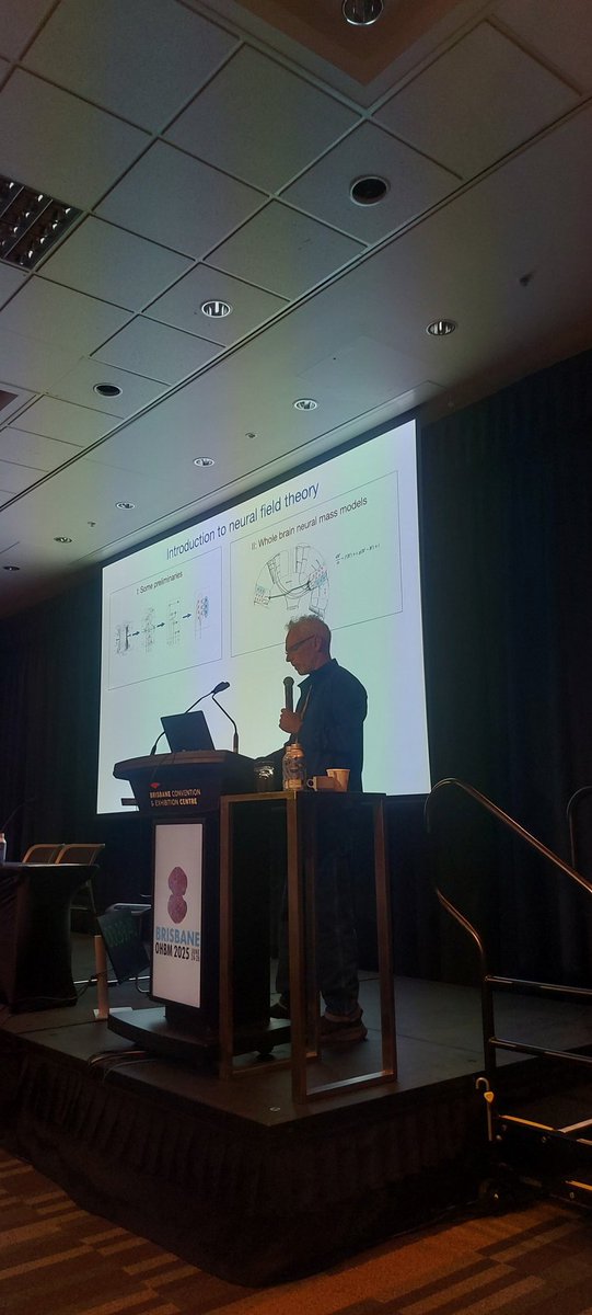 Davide Momi (@davemomi) on Twitter photo Next up: "Mathematical Frameworks" by <a href="/DrBreaky/">Michael Breakspear</a>.
He walk us through the core equations underlying Neural Field Theory how spatially continuous dynamics emerge from population models, the role of convolution kernels, and how NFT bridges neurobiology and PDEs. #OHBM2025 Next up: "Mathematical Frameworks" by <a href="/DrBreaky/">Michael Breakspear</a>.
He walk us through the core equations underlying Neural Field Theory how spatially continuous dynamics emerge from population models, the role of convolution kernels, and how NFT bridges neurobiology and PDEs. #OHBM2025