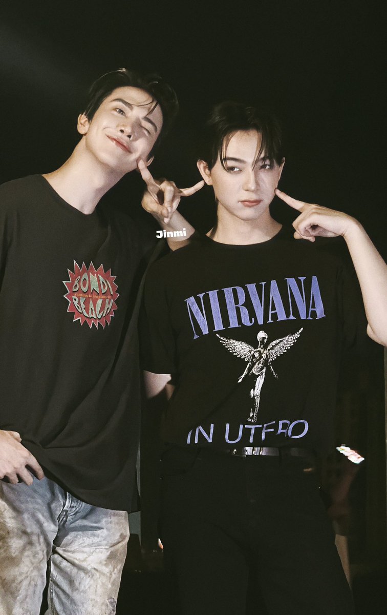 borkorheart's tweet photo. ตั้งแต่ได้จับมือถือ ผมยังไม่หยุดเซฟรูปเลย 
ฮืออออ เครื่องผมเต็มไปด้วยเรฟถ่ายรูปคู่กับแฟน 

TRENDSETTER MXBS RUNWAY

#MaxkyBasxTpartner https://t.co/InUsVe9IOV