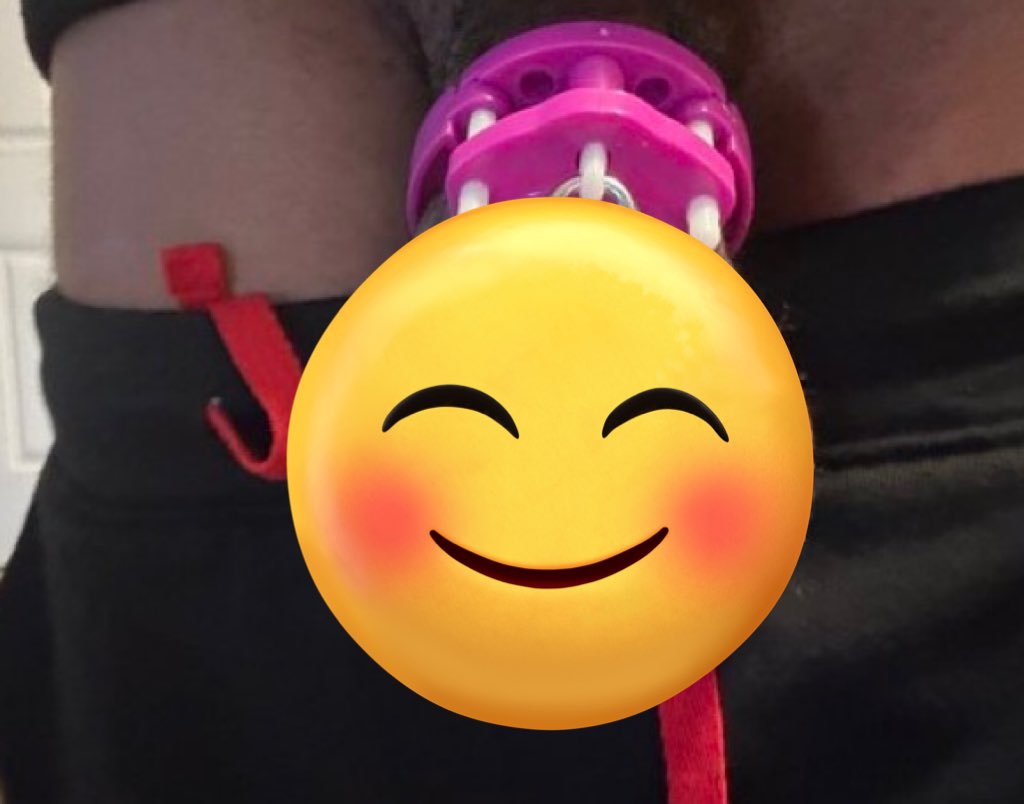 I got men locking up they penis and can’t nut to they pay me what I want n person I hold the keyyyy I love my life who I else wanna be my slave 🙇