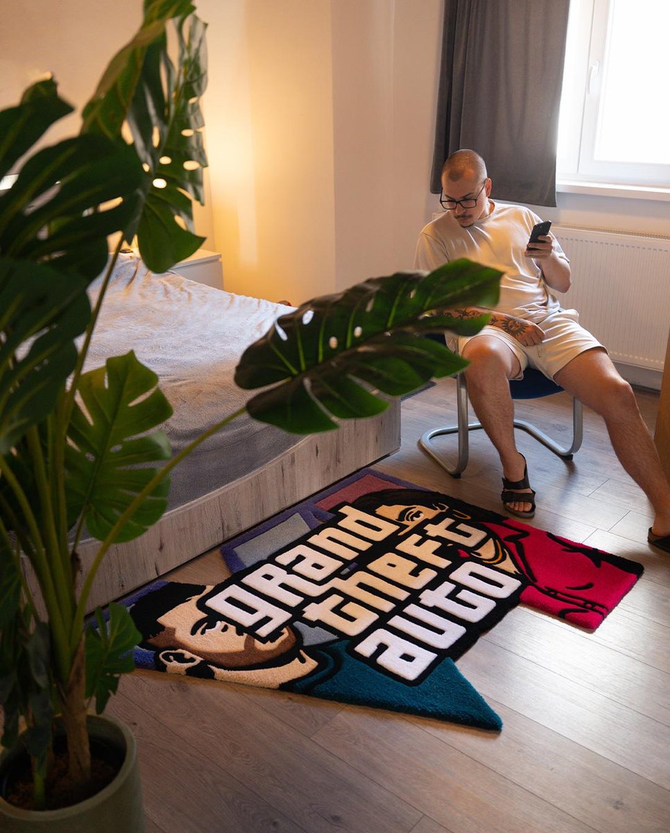 The best house mat of all time!!!!! 🗾🌊🌴🦩🌇🌃✈️🐎 #GTA #GTA6 #GTAVI #HaveAViceDay