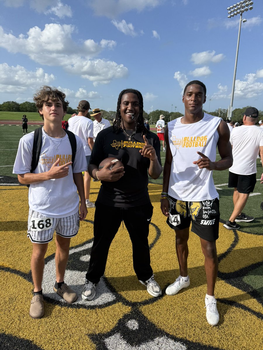 Jarvse Dickerson 3⭐️ tweet media