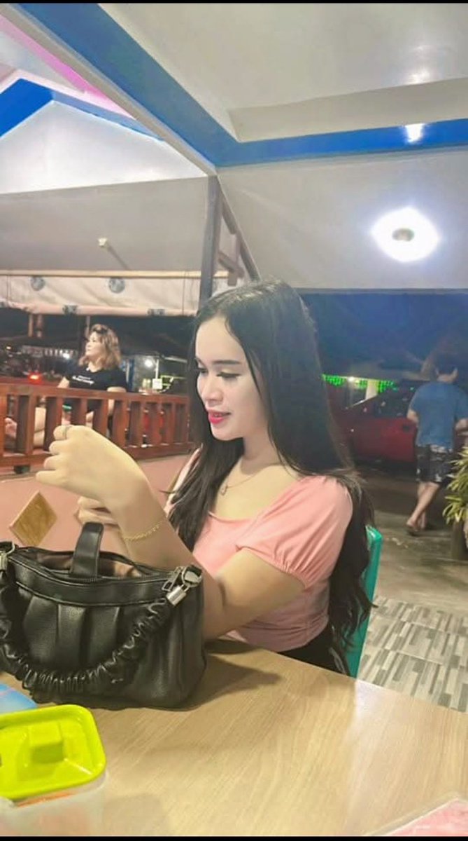 kamaratiRosShemaleBorneo tweet media