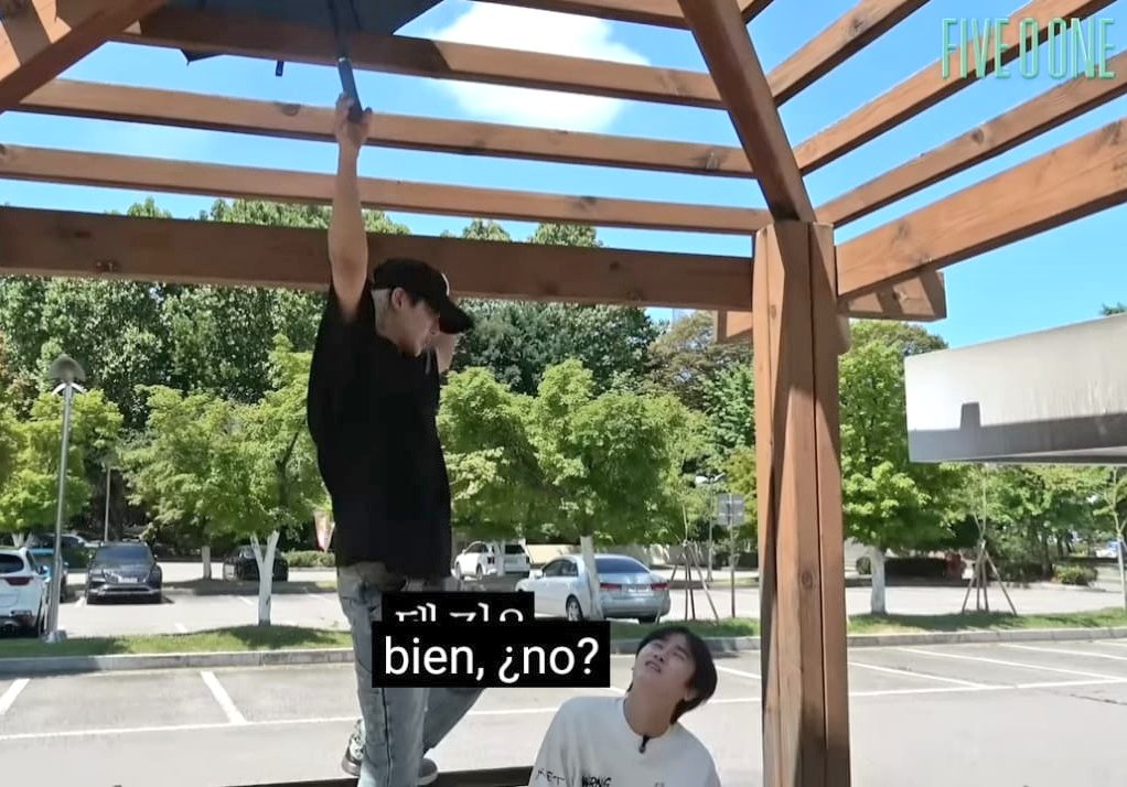 Dix052's tweet photo. ¿Quién fuera Príncipe para que Hyun Joong te haga sombrita? 😍😏👽👑💚
#KimHyunJoong
#HeoYoungSaeng
#HyunSaeng
#ss501leader
#ss501prince
#ss501
#five_o_one
#20_Aniversario
#20th_anniversary_SS501
#Henecia
#YES
#Yenecia
#hyunsaenglover
#김현중
#허영생 https://t.co/36VmN3745F