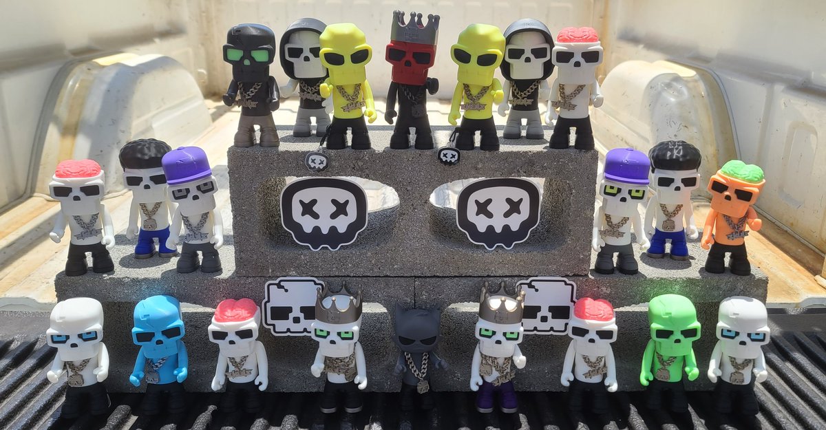 If you love quality Ordinal inspired designer toys check out these grails by <a href="/notkarmelo/">Karmelo</a> some of the best quality out there 💯 💎 <a href="/skulzclub/">skulz</a>

karmelo.art/products