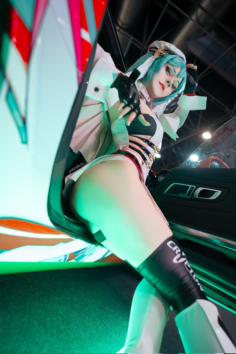 Yukeshiro (@yukeshirocos) on Twitter photo Gotta love the Racing Miku 2023 for her godlike thighs... Happy to report I delivered! 🫡
Thank you Good Smile Racing team for allowing me to shoot near your car during Dokomi! 🙏
#fightgsrspa #初音ミク #コスプレ <a href="/goodsmileracing/">GSR公式アカウント</a> Gotta love the Racing Miku 2023 for her godlike thighs... Happy to report I delivered! 🫡
Thank you Good Smile Racing team for allowing me to shoot near your car during Dokomi! 🙏
#fightgsrspa #初音ミク #コスプレ <a href="/goodsmileracing/">GSR公式アカウント</a>