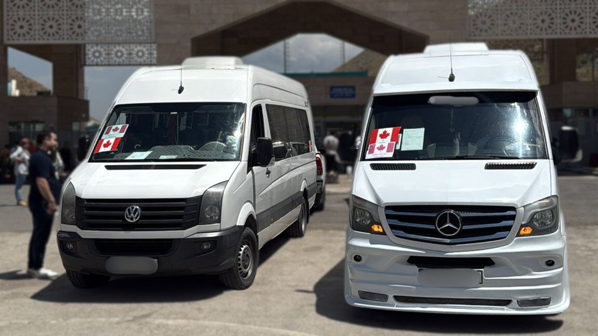 Canadians leaving #Iran are making their way to safety to key border crossings where they are received by Canadian consulars officials. In #Türkiye, #Azerbaijan, and #Armenia, assistance continues with land transport, commercial flight connections, and local accommodations.