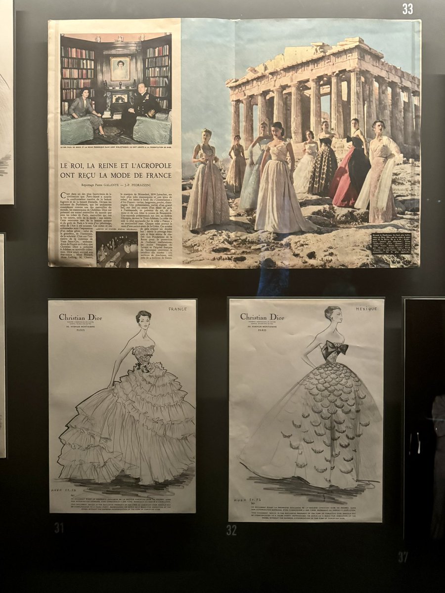 i was DEVASTATED that the musee yves saint laurent while i was in paris but i did go to the la galerie dior and i was sooo annoying and had the best time!