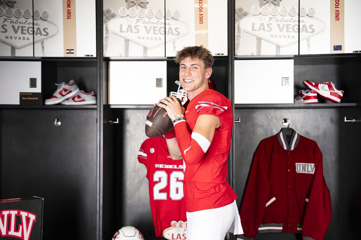 Derek Garcia tweet media