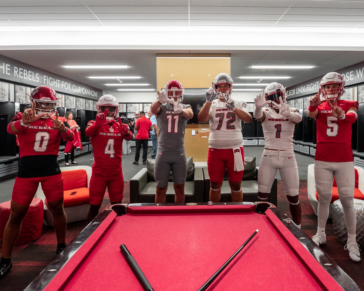 Derek Garcia tweet media