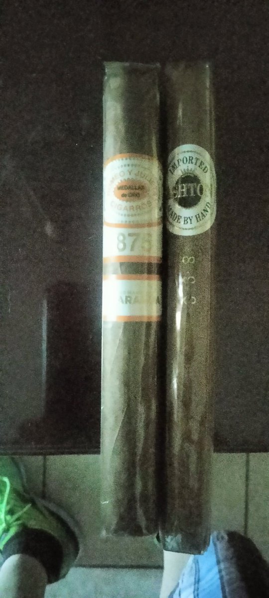 o2bcd8ed's tweet photo. Smoking now..
#cigar #Cigarlife #smokingnow #BOTL #SOTL https://t.co/xk6psacUDH