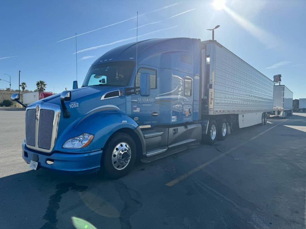 It’s a free give away season here I am giving this truck  to any lucky fan of I who is really needing a truck send me a direct message if you need it