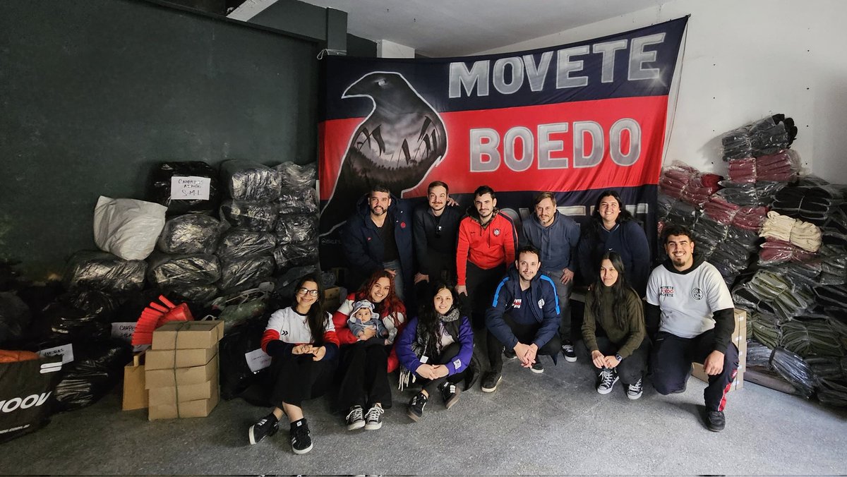 ¡TU AYUDA ABRIGA!

Con los amigos de Mística solidaria estuvimos este sábado en Parque Chacabuco recibiendo ropa, calzado y frazadas en el marco de la Campaña de Abrigo.

Aprovechamos la oportunidad para extenderle un abrazo y agradecimiento a todas las personas que se acercaron