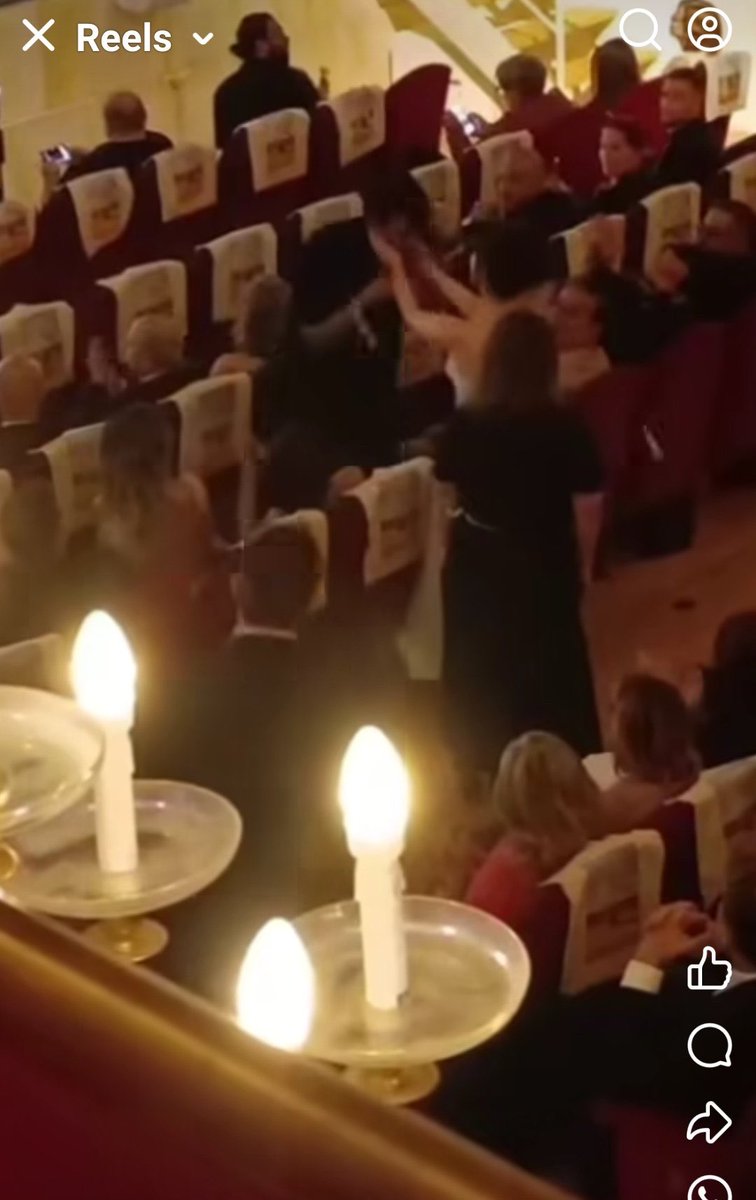 Foto tatuata sul cuore ♥️

#CanYaman 🔗 #ÖzgeGürel