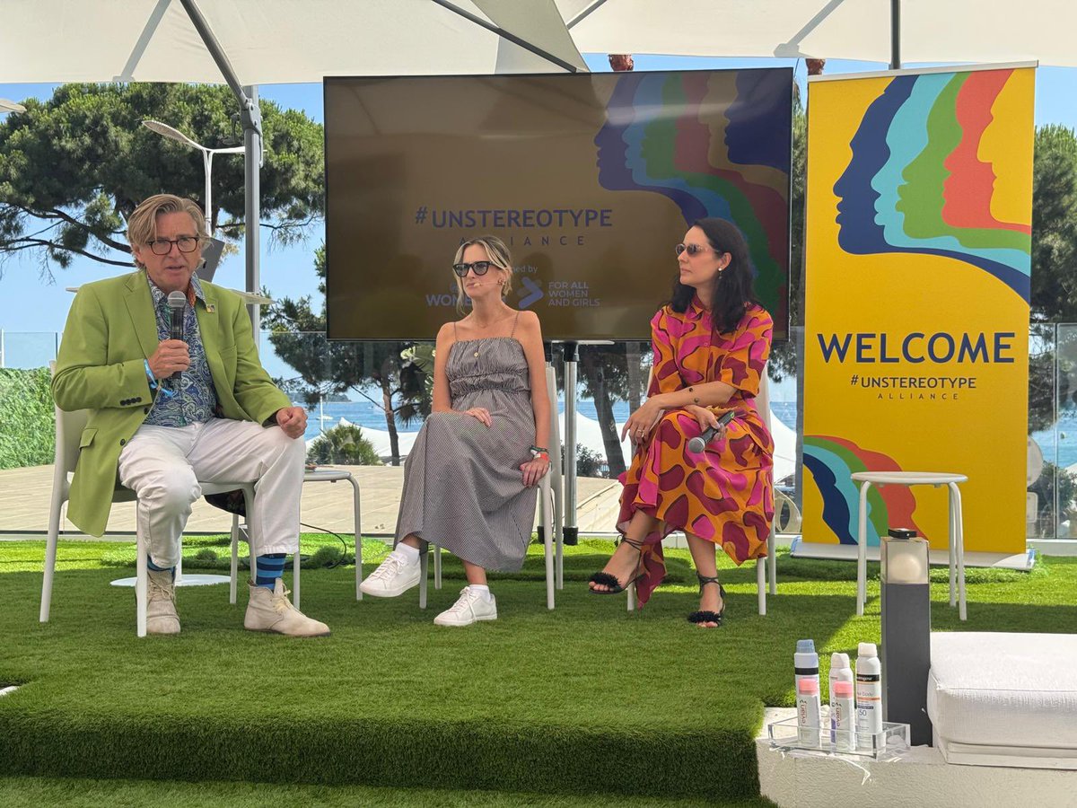 Keith Weed tweet media