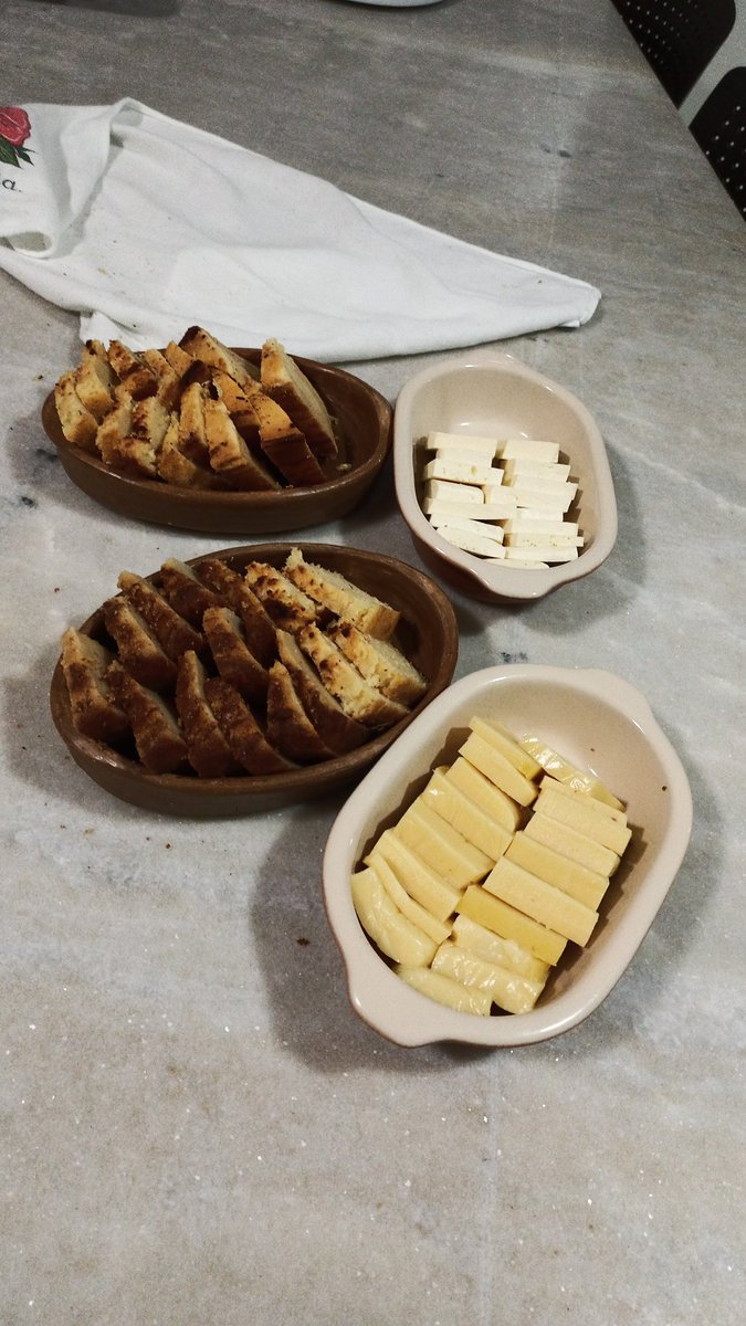 Véspera de são João é bom demais!

Comidas típicas, hora de engordar.