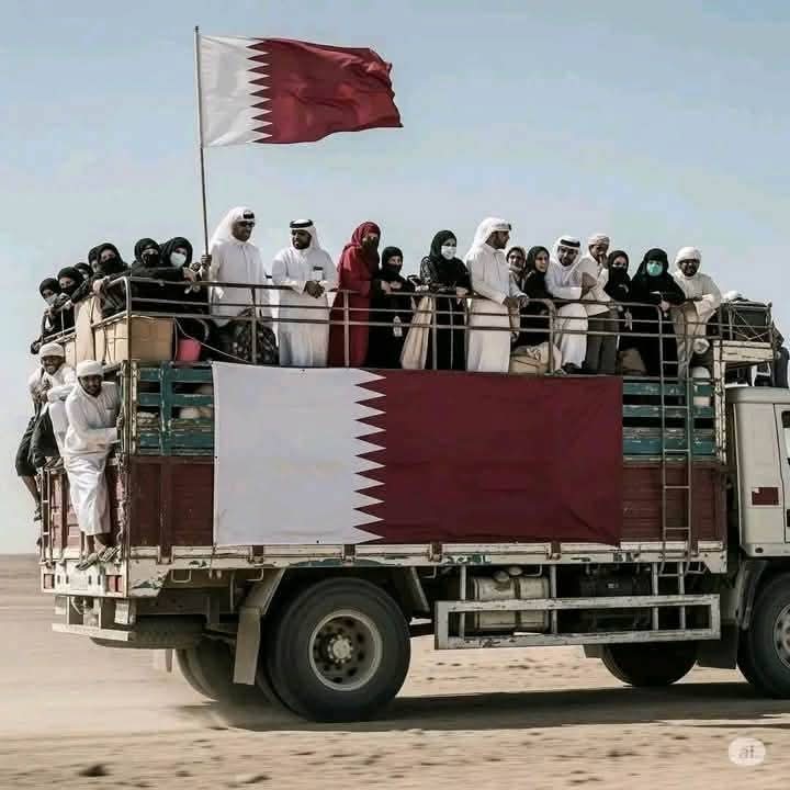 ElhamYemen0's tweet photo. اعجبتني ..
تم اخلاء كل سكان #قطر فوق قلاب😂 https://t.co/K7XaxJB87q