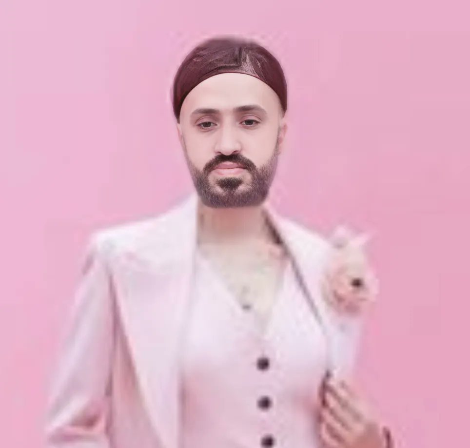 <a href="/ALI_HASHIM_313A/">علي هاشم 313</a> هذا تاج راسك يا علوية هاشم