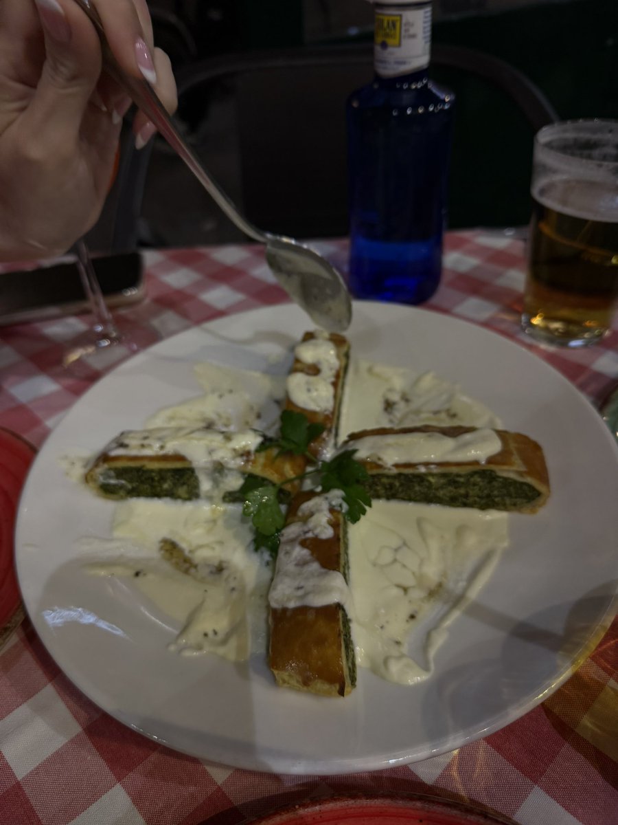 racchx_'s tweet photo. mmmmmm when in 🇪🇸 https://t.co/aEcUZb9zLg