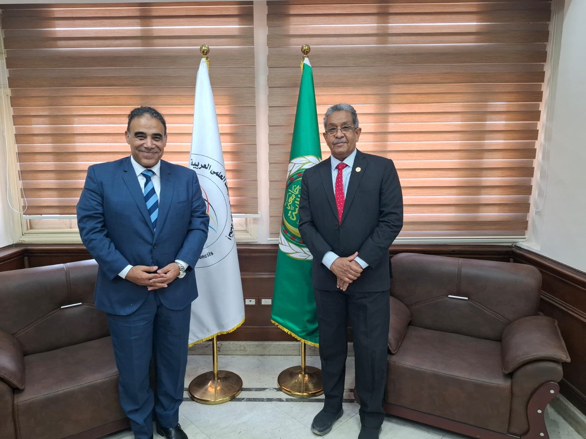 MycetomaRC's tweet image. π @ProfAHFahal met Prof. Hisham El-Ghazali (MASRI, Ain Shams Univ.) to explore collaboration opportunities. They discussed joint research, staff training & knowledge exchange β aiming to advance medical science & improve healthcare in the region. π #Research #Health