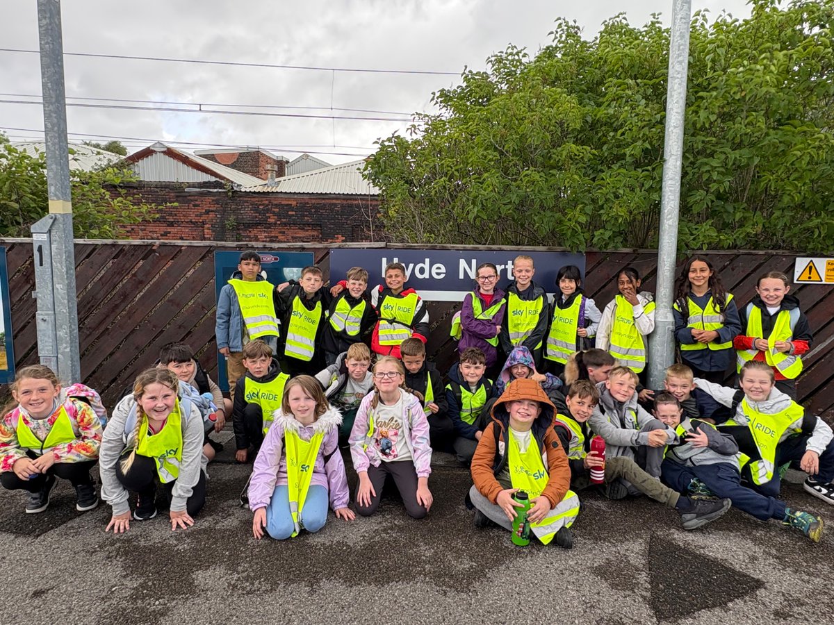 A great day of enthusiasm, teamwork and resilience from 4GO on their Mellor residential today! #ffpsoutdoors