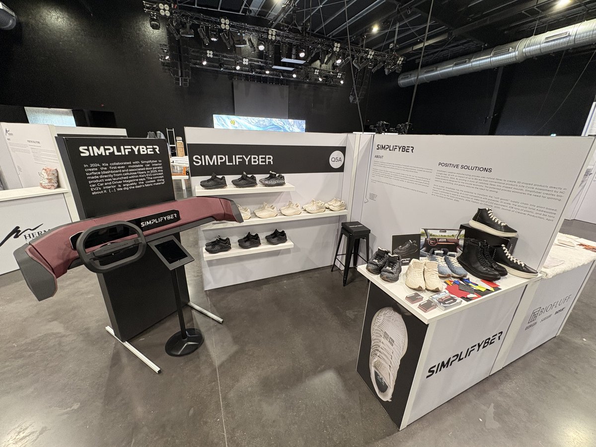 simplifyber tweet media