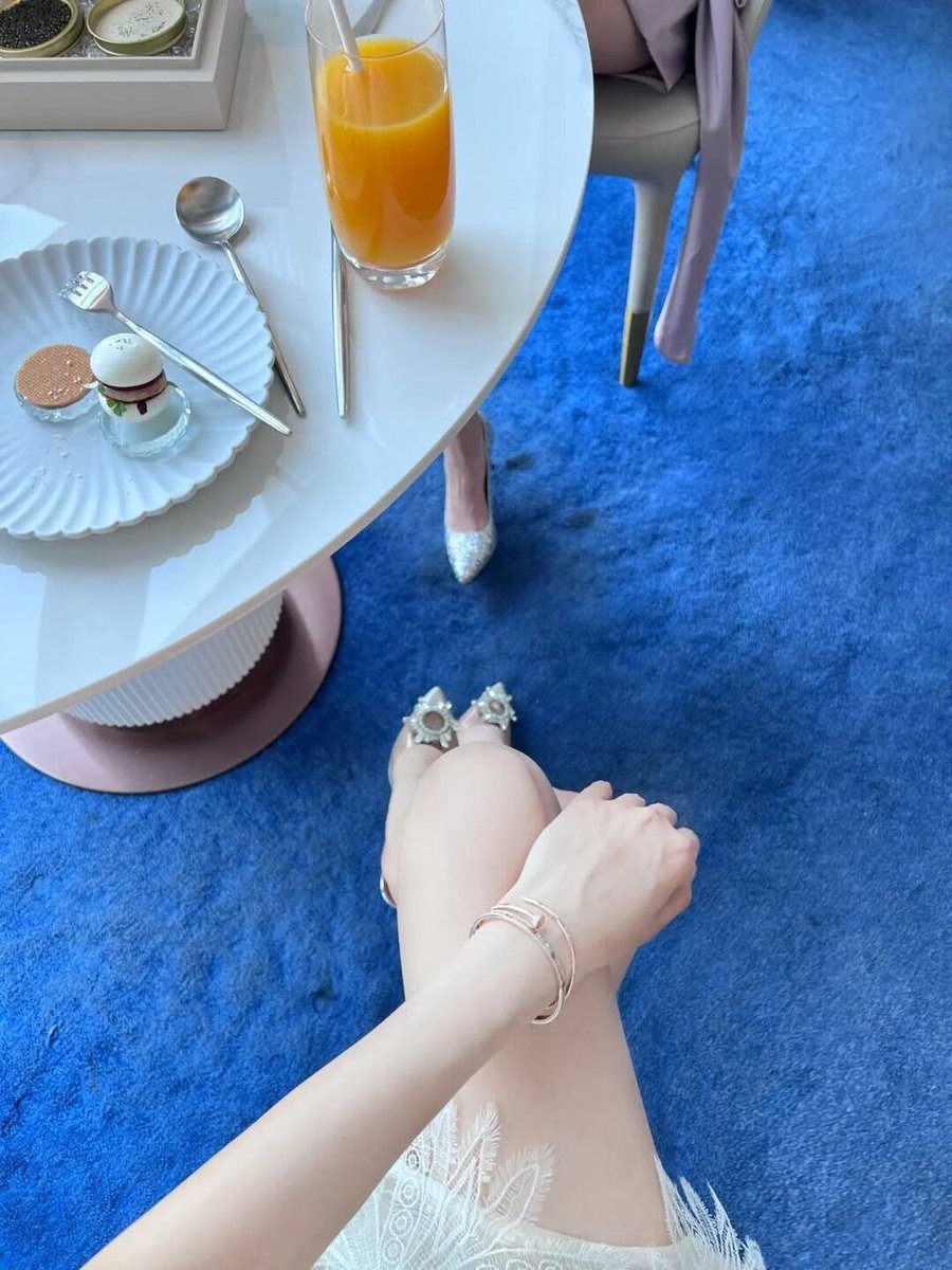 Afternoon tea for two women, enjoying a moment of quiet!
