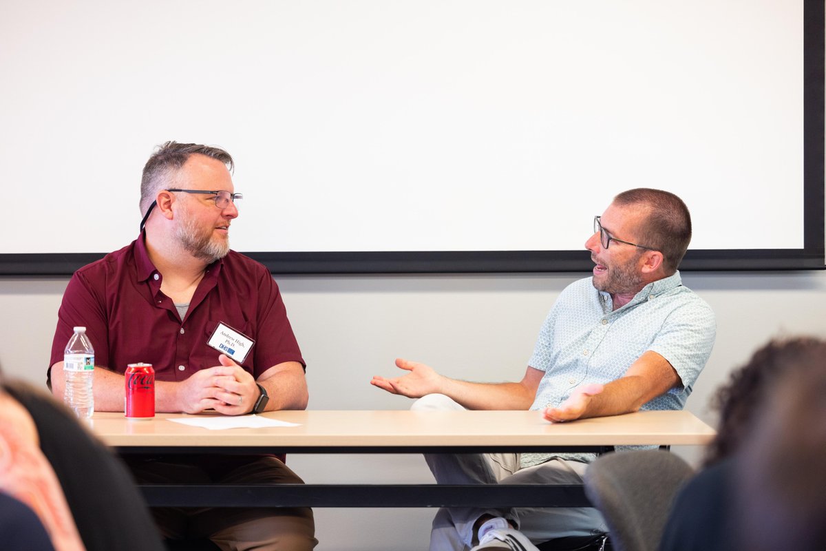 UTCCI's tweet image. Last week, CCI's @utkcmst proudly hosted @NatComm's Doctoral Honors Seminar, welcoming scholars from 30+ schools for three days full of research & connection! The hallmark of this impactful seminar is the tailored mentoring experiences offered to doctoral candidates & scholars.