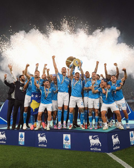 30 giorni fa 💙
#ForzaNapoliSempre 
#Ag4in