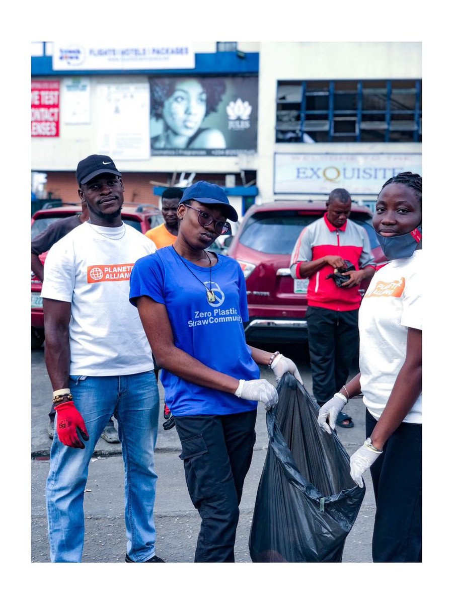 MONDAY QUOTE 

What you do makes a difference. You have to decide what kind of difference you want to make.– Jane Goodall