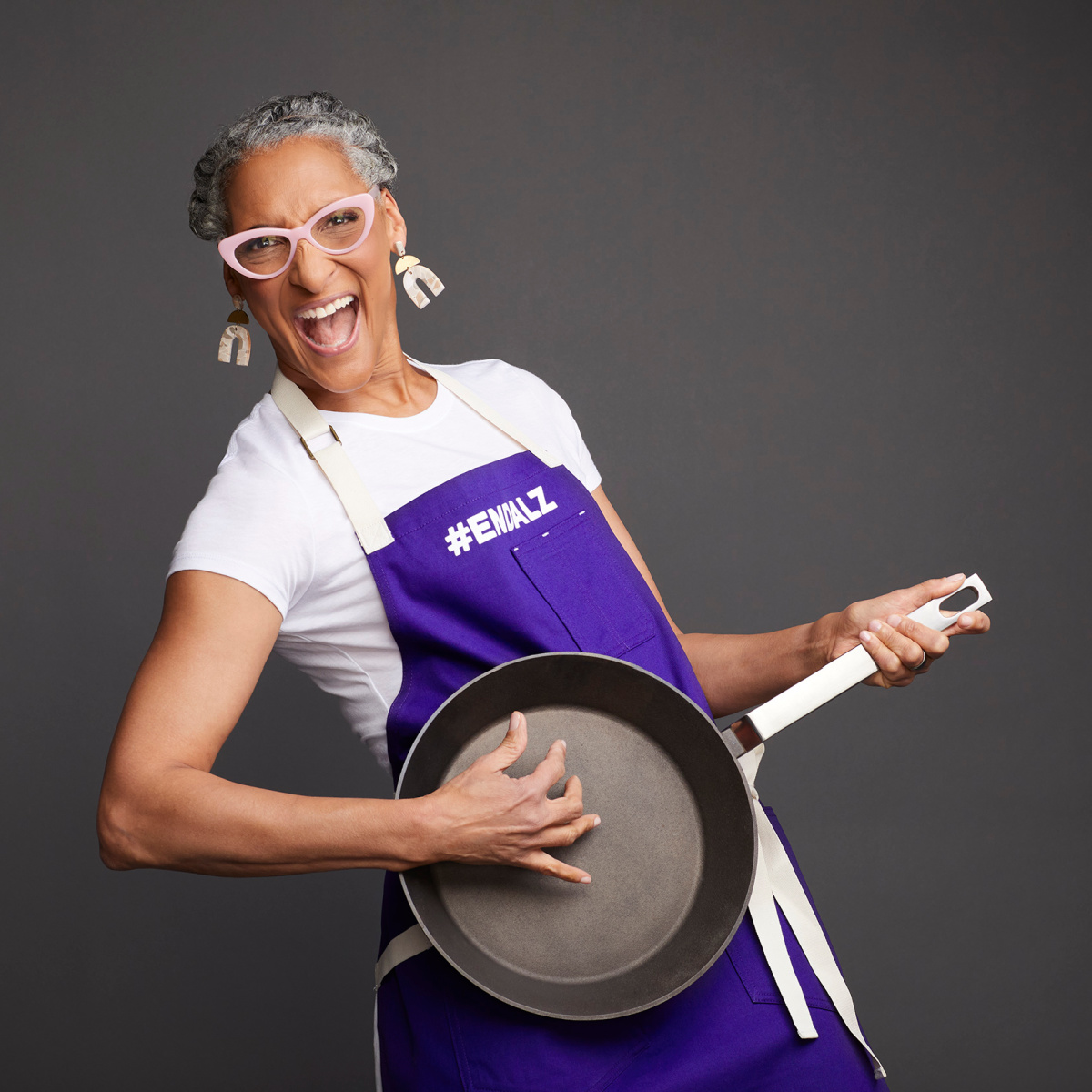 Alzheimer's Association (@alzassociation) on Twitter photo Chef and #ENDALZ Celebrity Champion Carla Hall 🍳 is raising Alzheimer's awareness this month for her Granny who was the heart of her family and an amazing cook.
In her honor, she's partnered with <a href="/TheFreshMarket/">The Fresh Market</a> to make a difference. When you shop her Sweet Heritage Butter Chef and #ENDALZ Celebrity Champion Carla Hall 🍳 is raising Alzheimer's awareness this month for her Granny who was the heart of her family and an amazing cook.
In her honor, she's partnered with <a href="/TheFreshMarket/">The Fresh Market</a> to make a difference. When you shop her Sweet Heritage Butter